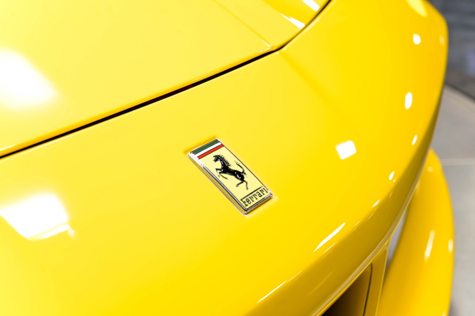Used 2017 Ferrari 488 Spider RWD image 61