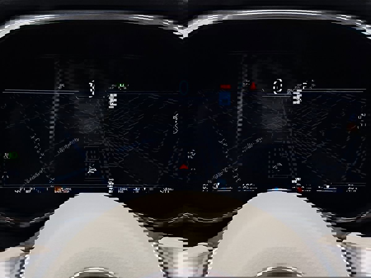 Used 2021 Jaguar F-PACE S image 11