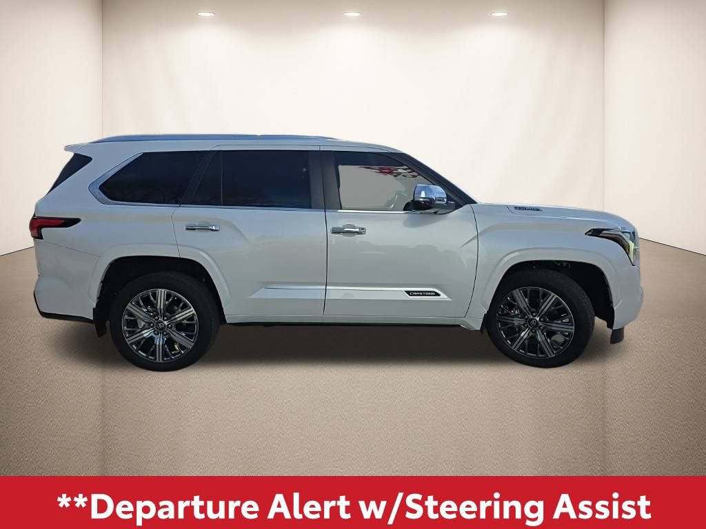 Used 2025 Toyota Sequoia Capstone image 10