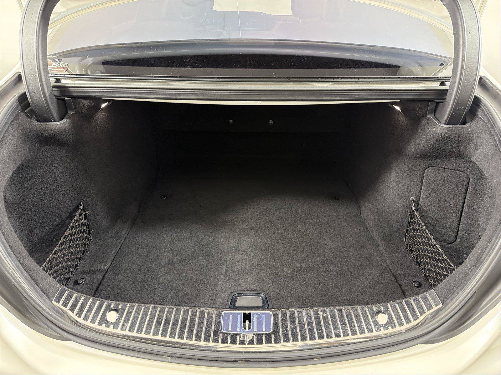 Used 2020 Mercedes-Benz S 560 Sedan image 16