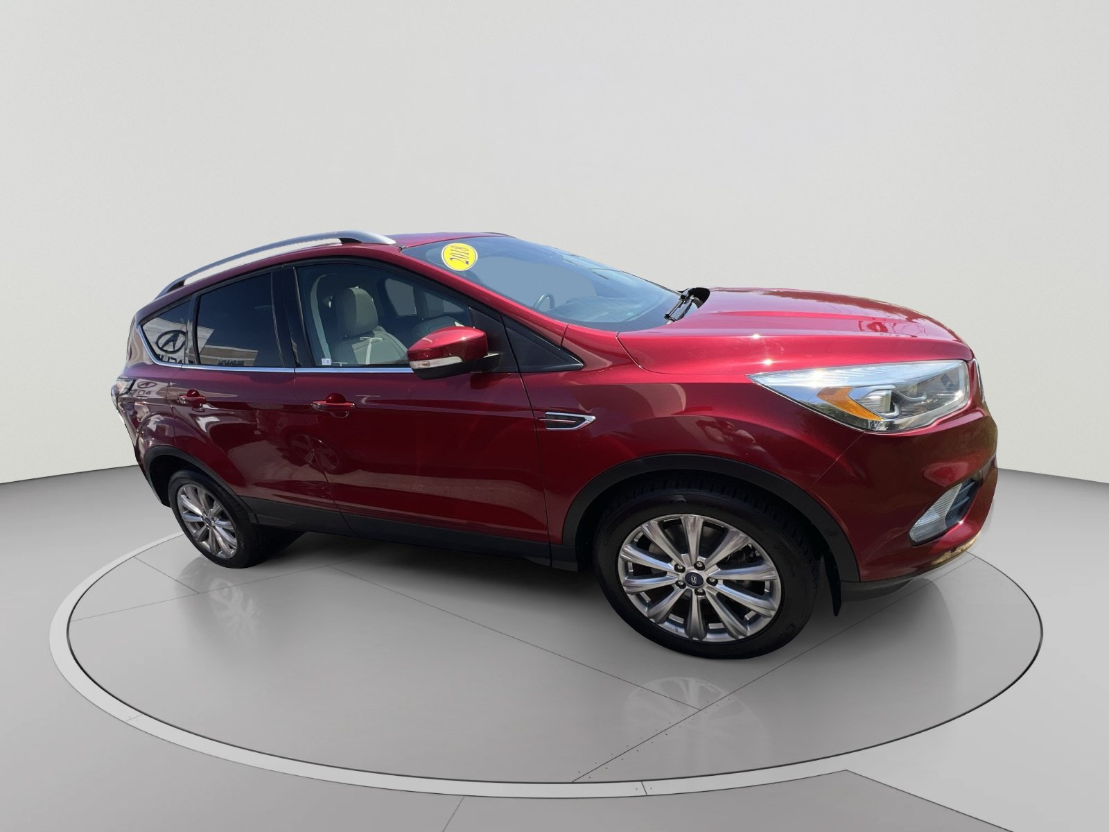 Used 2018 Ford Escape Titanium w/ Ford Safe & Smart Package AWD/4WD image 6