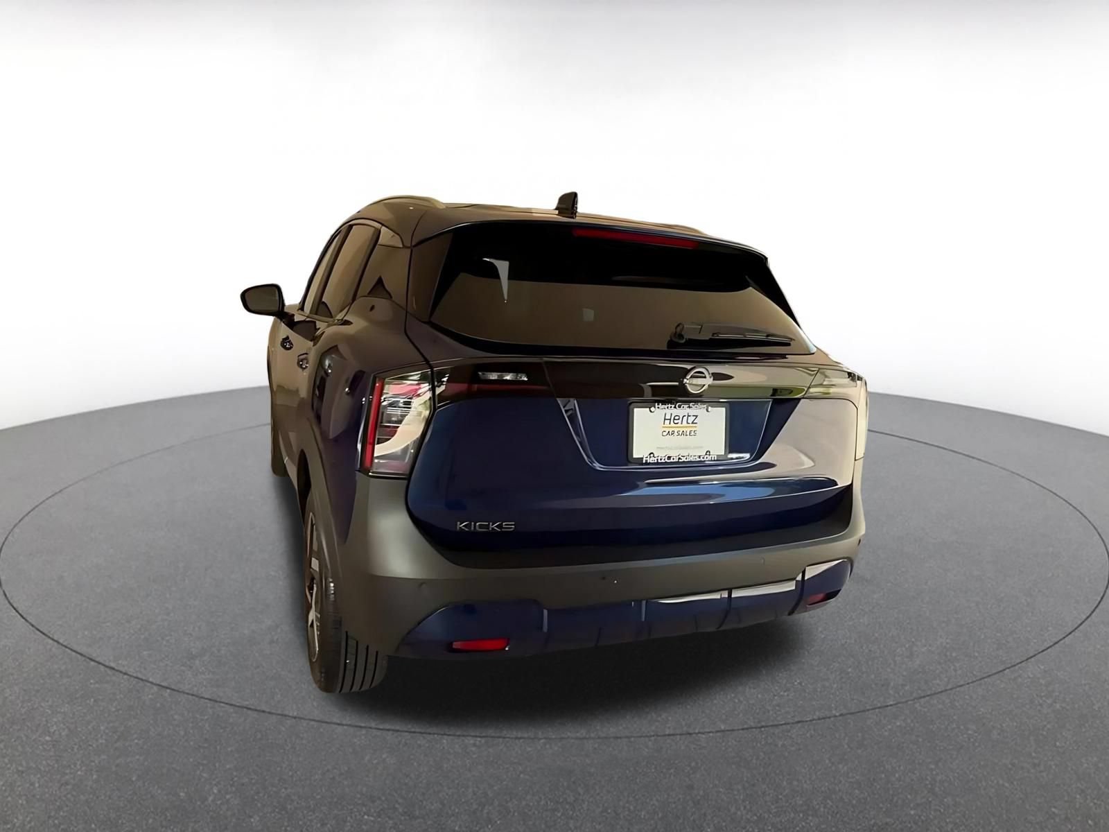 Used 2026 Nissan Kicks SV w/ Cold Weather Package FWD image 11