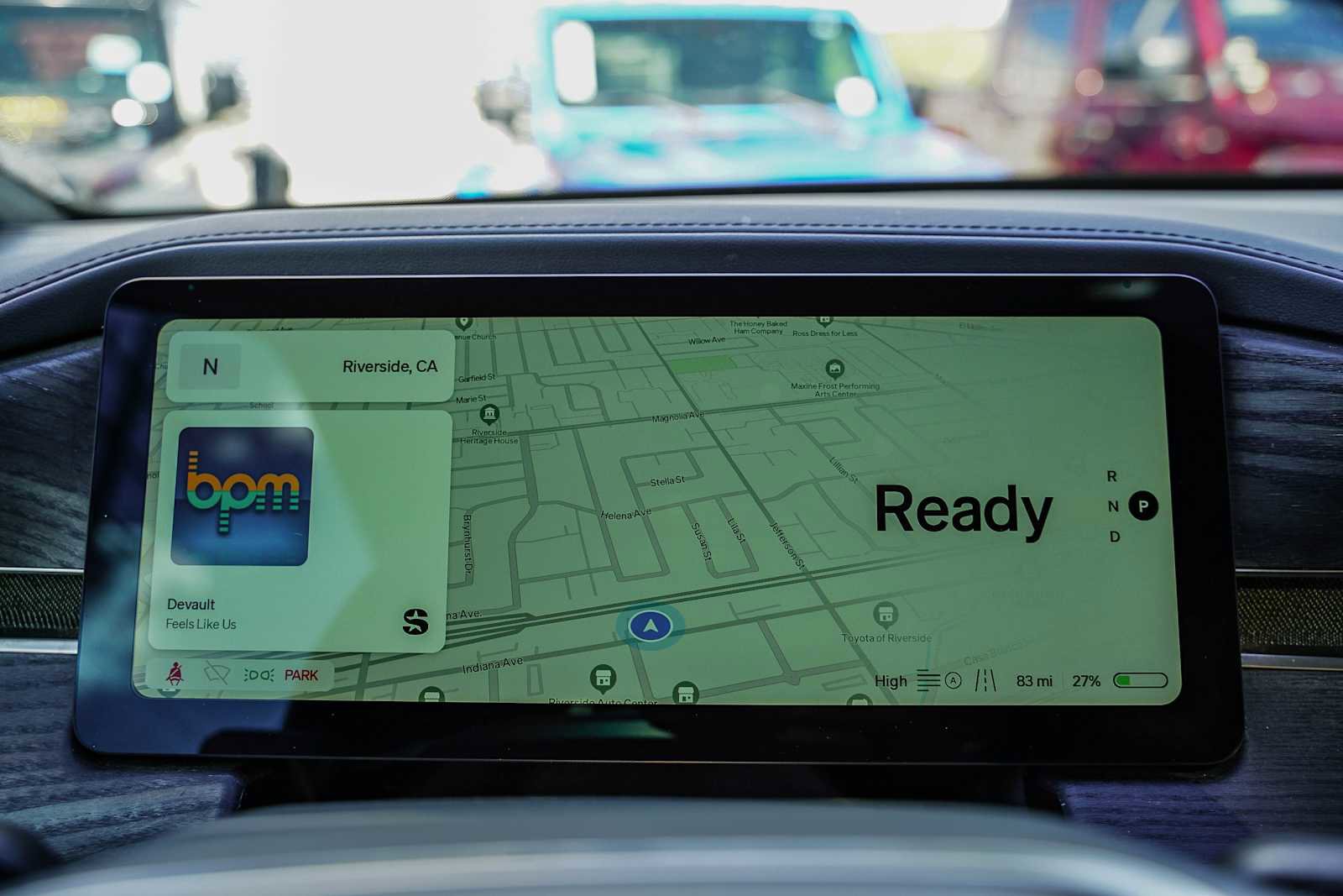 Used 2023 Rivian R1T Adventure image 23