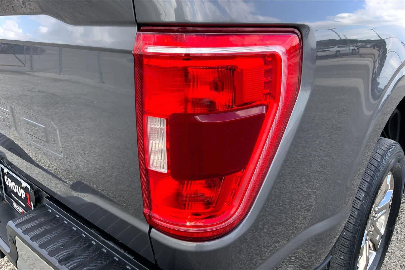 Used 2021 Ford F150 XLT w/ Equipment Group 302A High RWD image 30