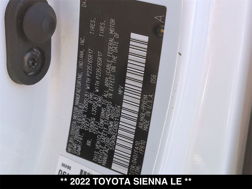 Used 2022 Toyota Sienna LE image 28