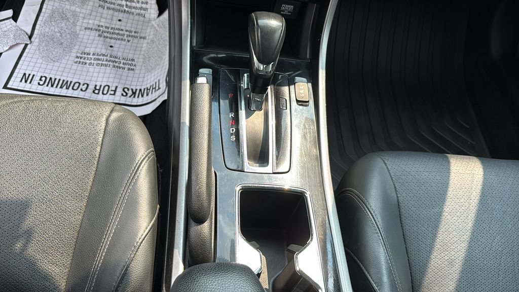Used 2017 Honda Accord EX-L image 21