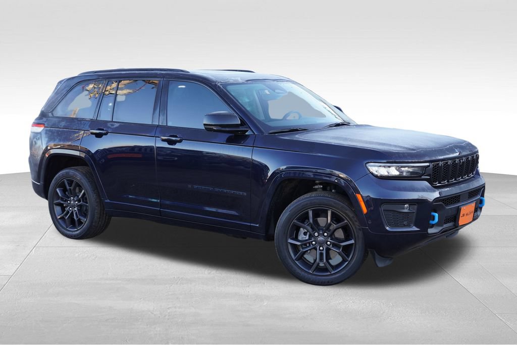 Used 2023 Jeep Grand Cherokee 30th Anniversary AWD/4WD image 2