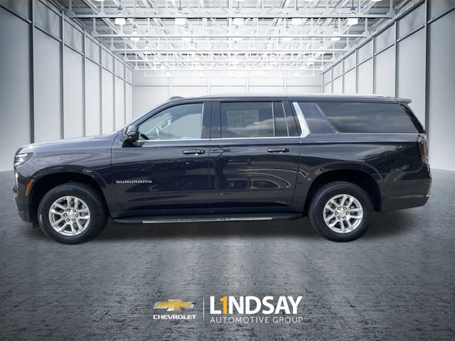 Certified 2026 Chevrolet Suburban LT w/ Comfort Package AWD/4WD image 5