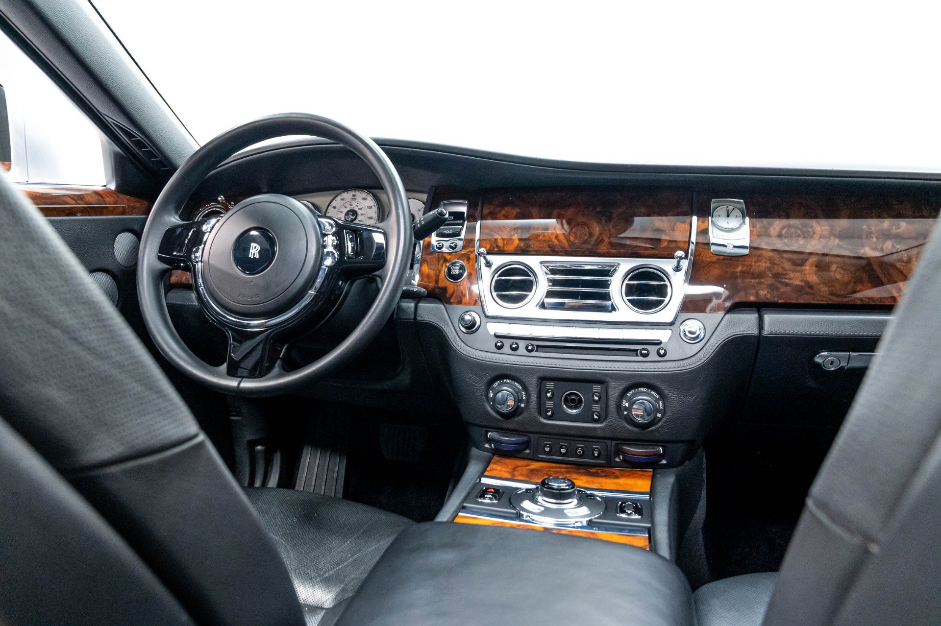 Used 2012 Rolls-Royce Ghost RWD image 40