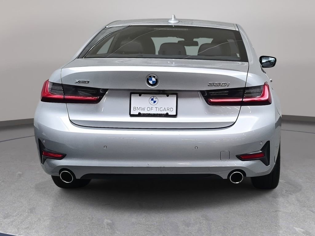 Used 2019 BMW 330i xDrive Sedan w/ Convenience Package image 7