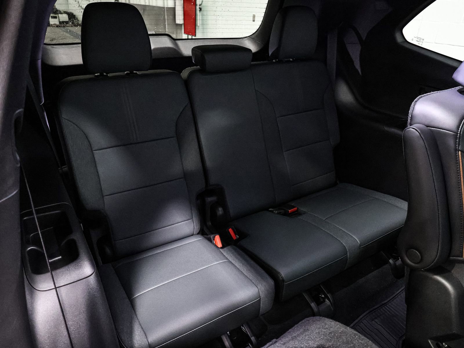 New 2026 GMC Acadia AT4 w/ Super Cruise Package image 25