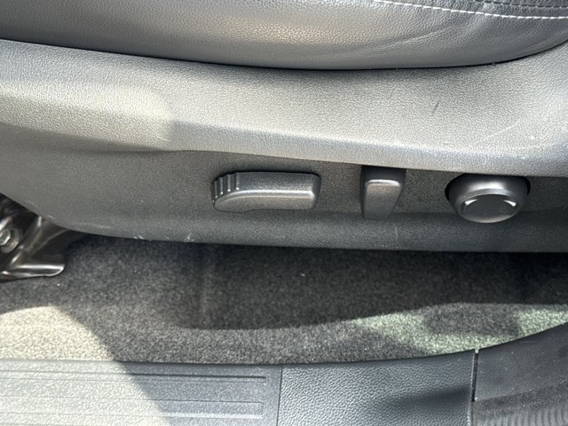 Used 2023 Subaru Forester Touring AWD/4WD image 19