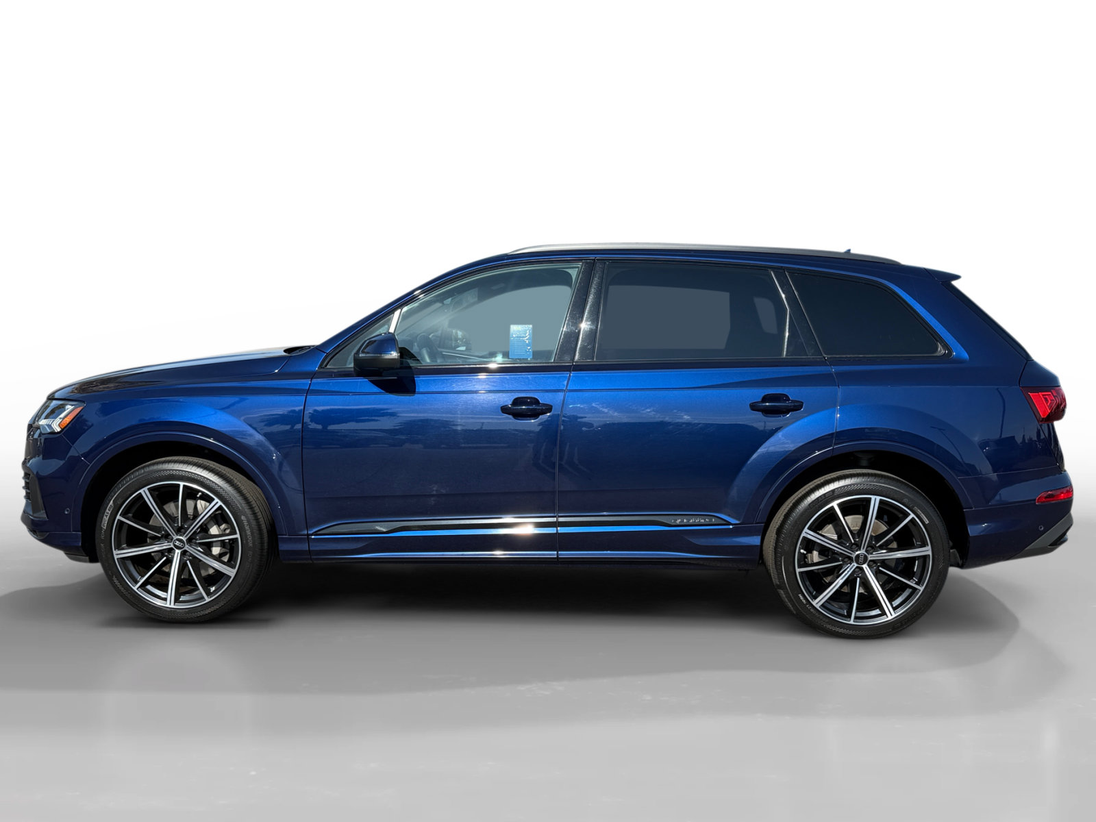 Used 2023 Audi Q7 3.0T Premium Plus w/ Premium Plus Package AWD/4WD image 2