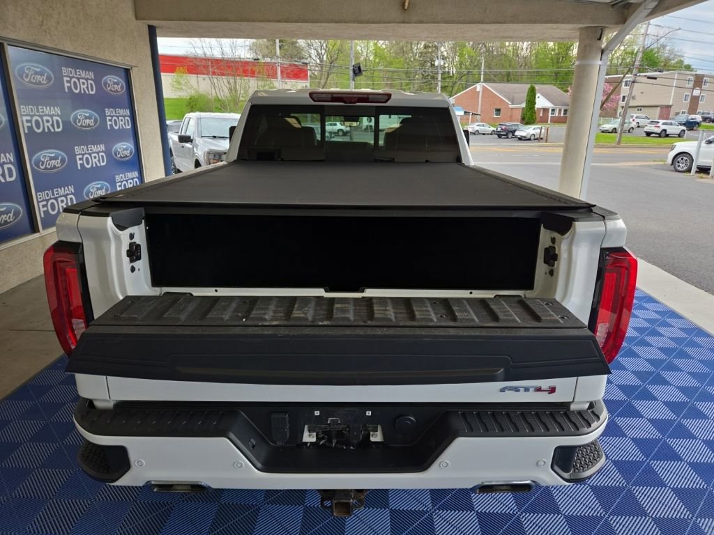 Used 2023 GMC Sierra 1500 AT4 w/ Technology Package AWD/4WD image 31