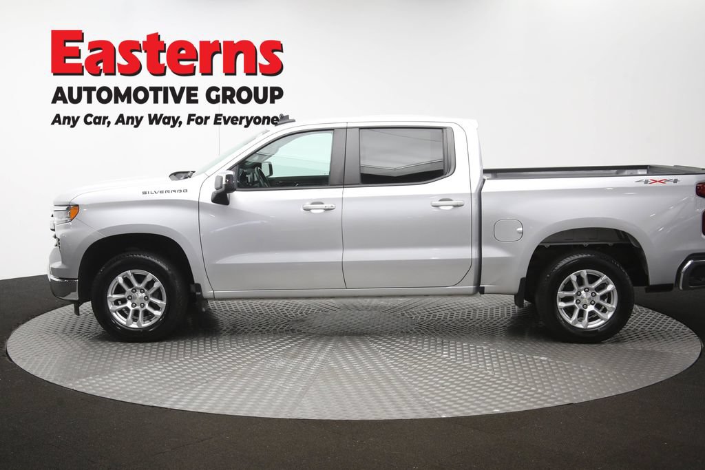 Used 2022 Chevrolet Silverado 1500 LT AWD/4WD image 62