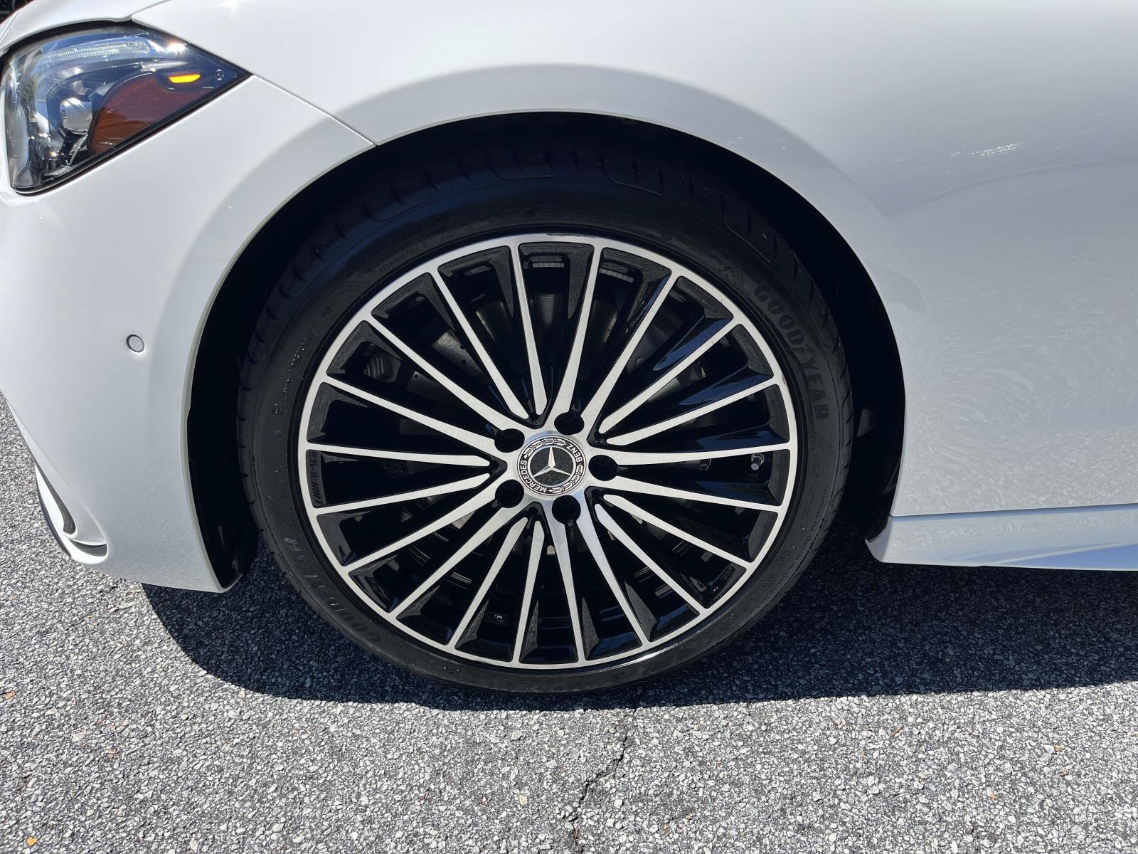 Certified 2025 Mercedes-Benz C 300 Sedan image 18