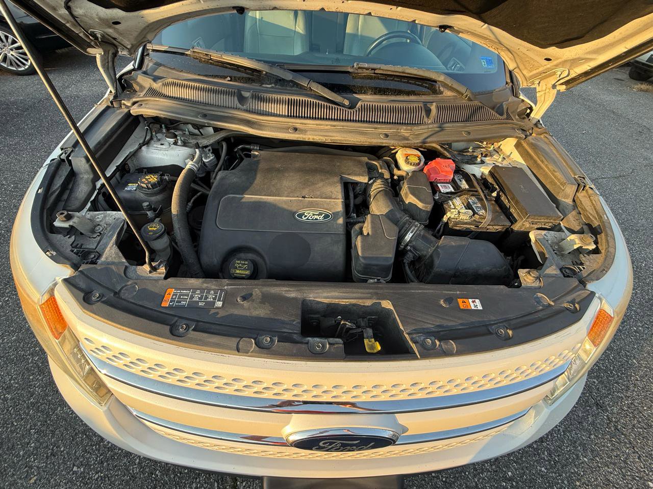 Used 2013 Ford Explorer Limited image 33