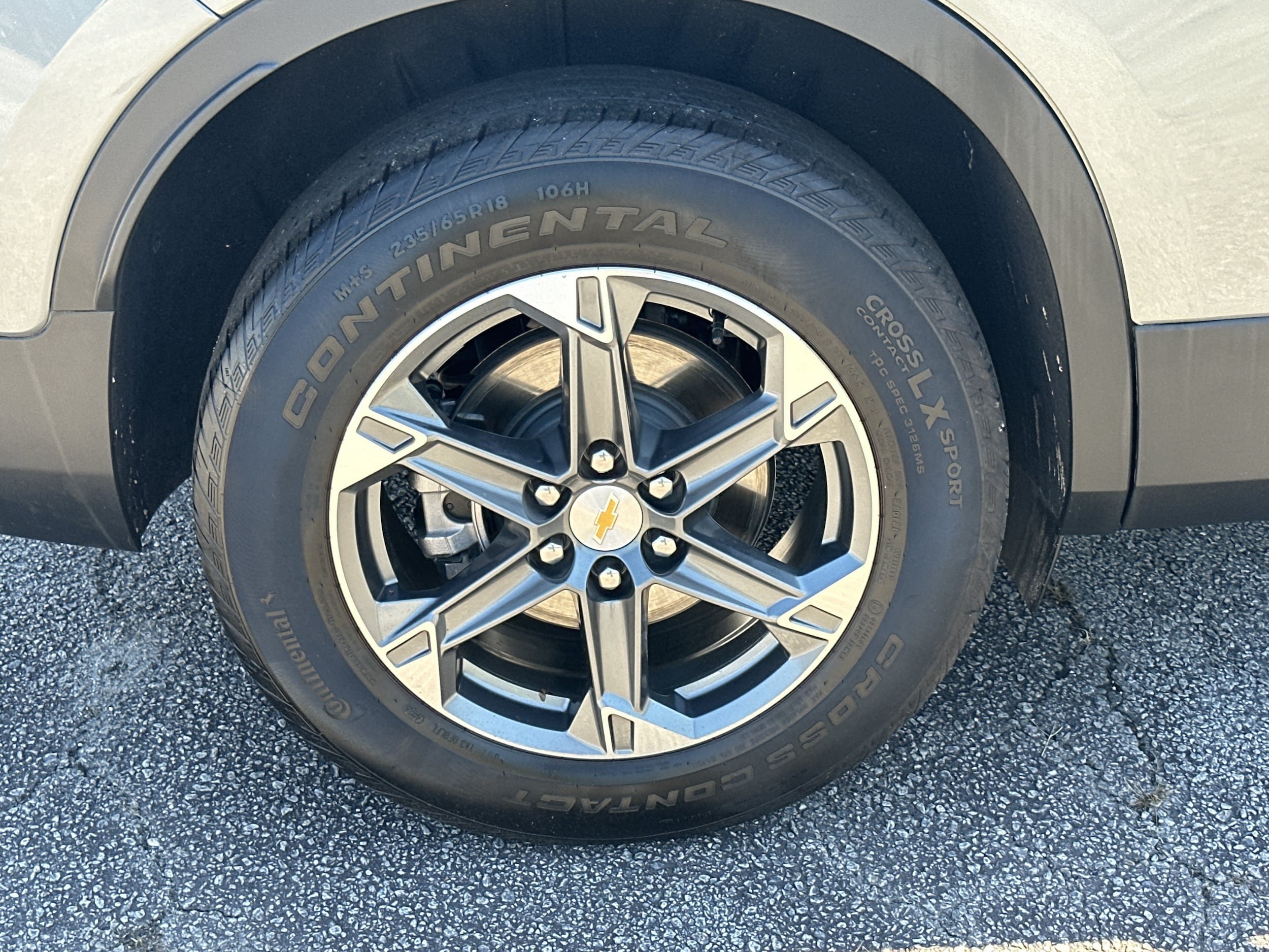 Used 2025 Chevrolet Blazer LT FWD image 17