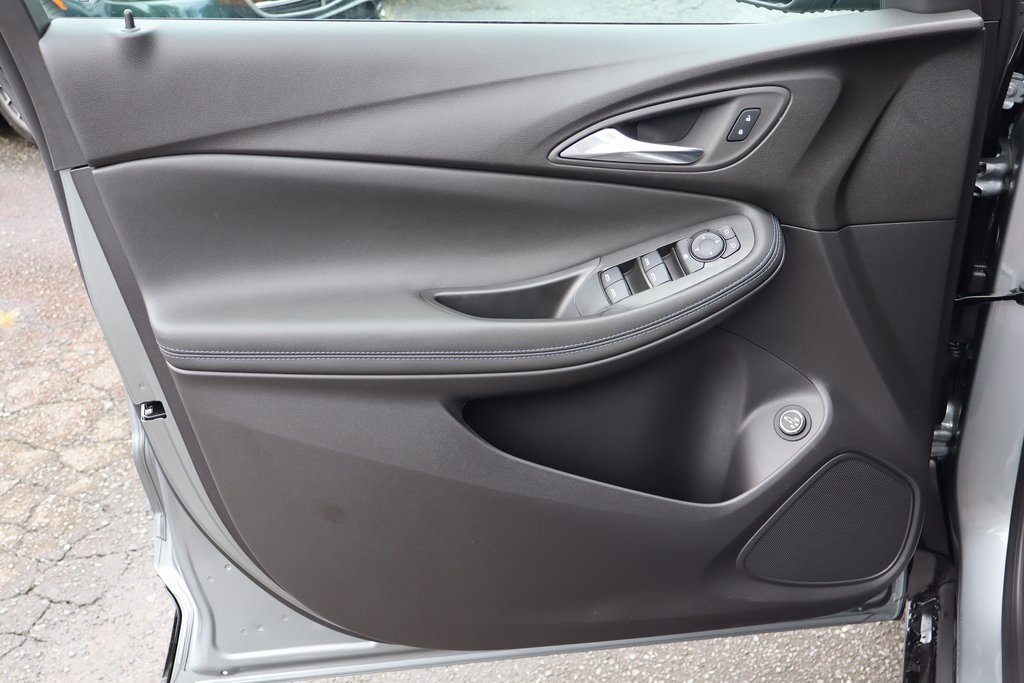 New 2026 Buick Encore GX Sport Touring w/ Comfort Package image 9