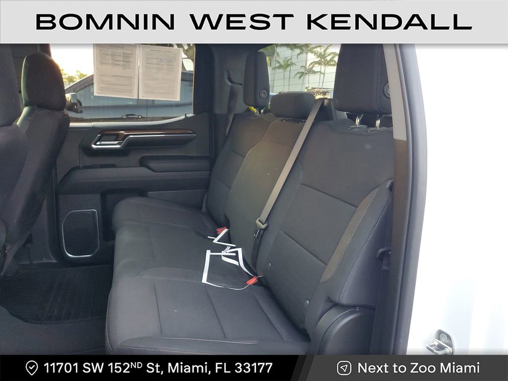 Used 2024 Chevrolet Silverado 1500 LT image 16
