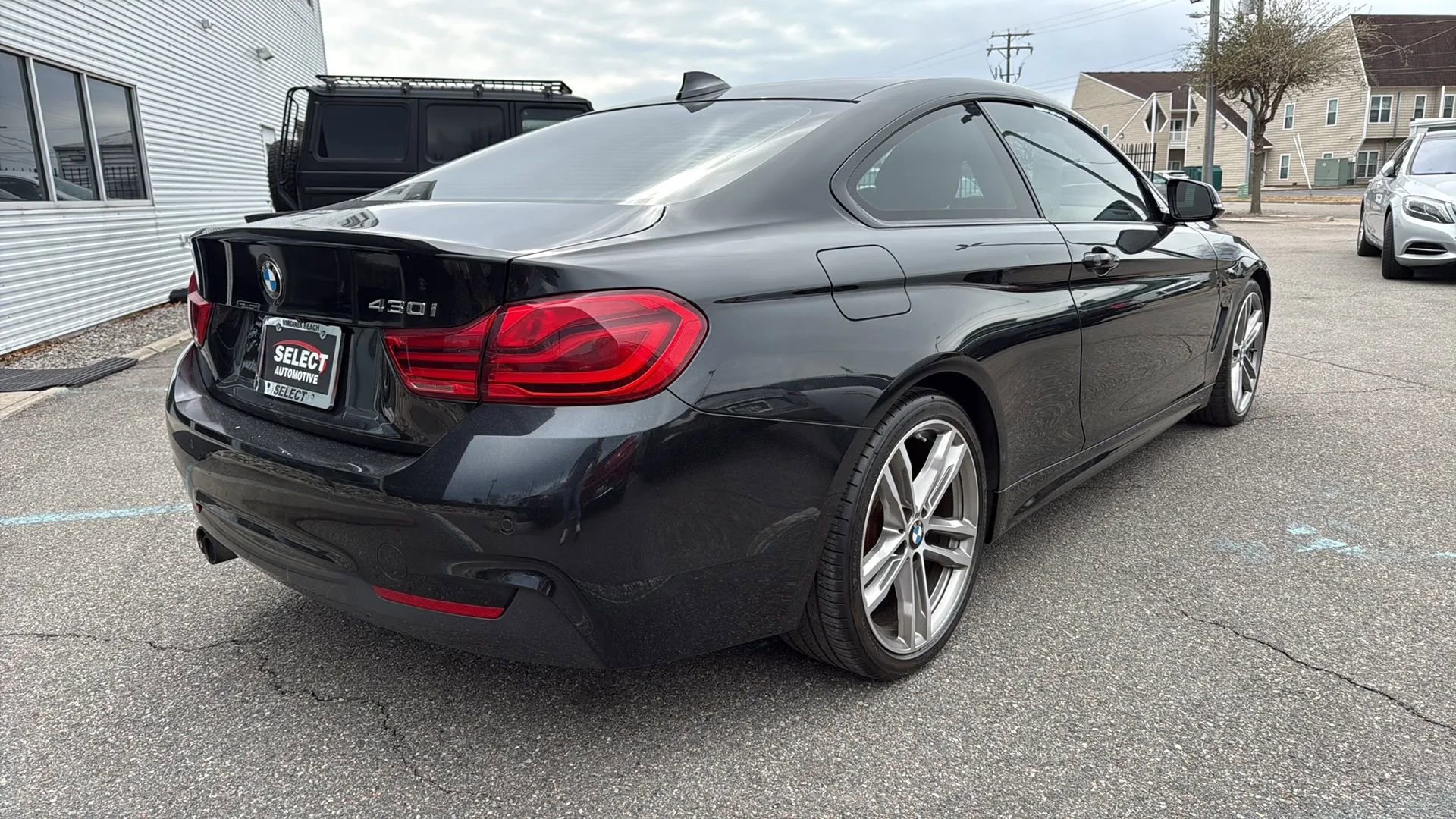Used 2019 BMW 430i Coupe w/ M Sport Package image 4