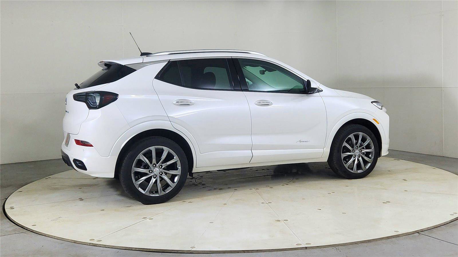 Used 2026 Buick Encore GX Avenir w/ Avenir Technology Package AWD/4WD image 7