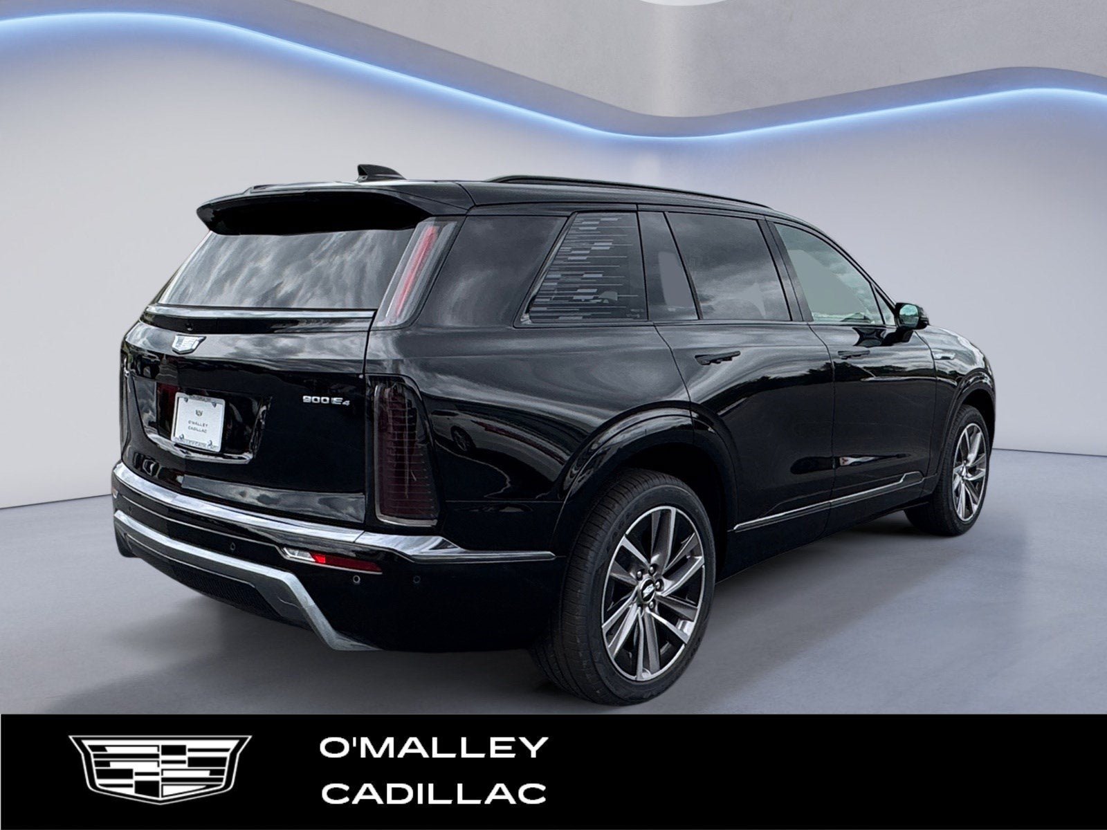 New 2026 Cadillac Vistiq Sport w/ LPO, Floor Liner Package AWD/4WD image 5