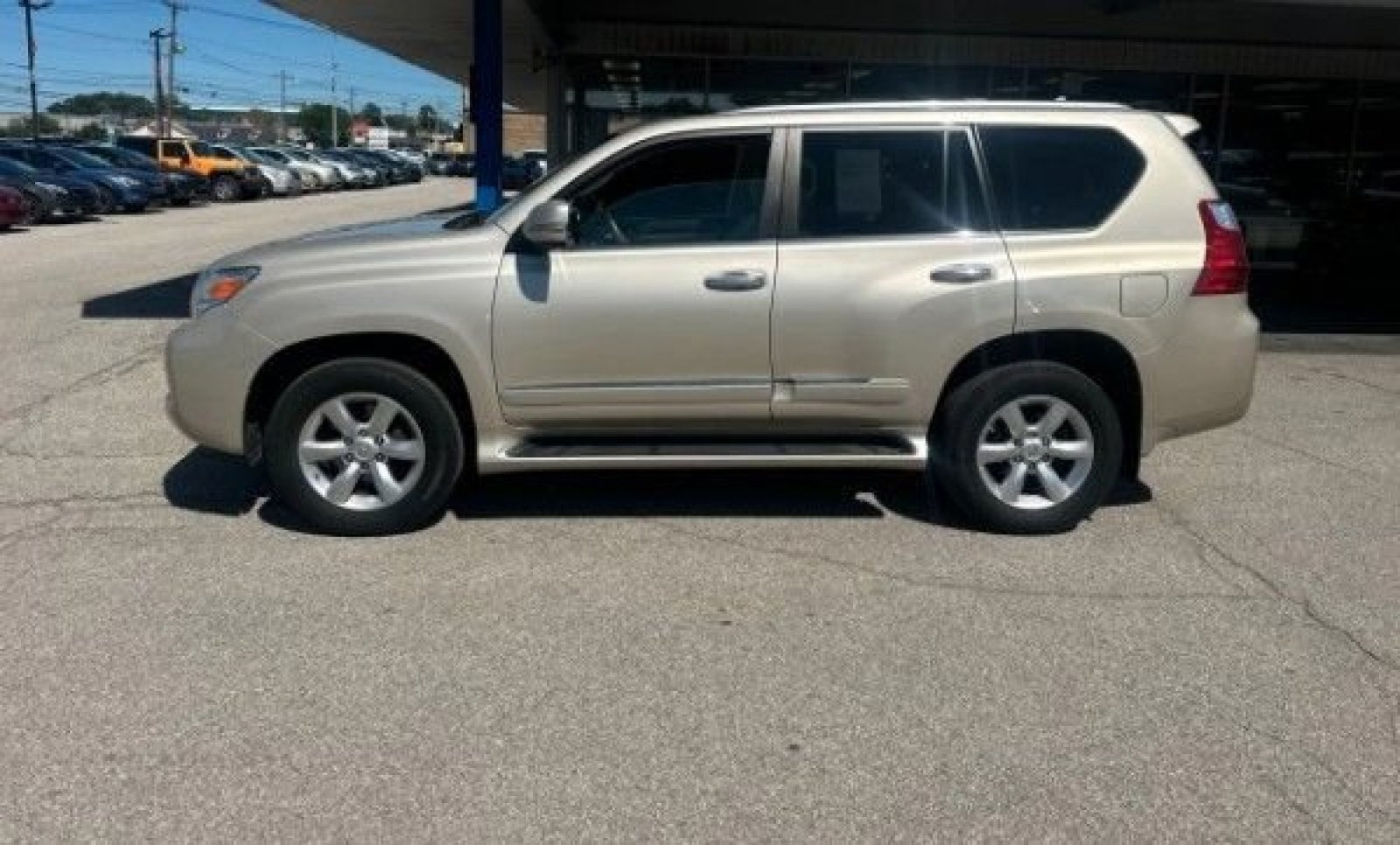 Used 2013 Lexus GX 460 w/ Comfort Plus Pkg AWD/4WD image 11