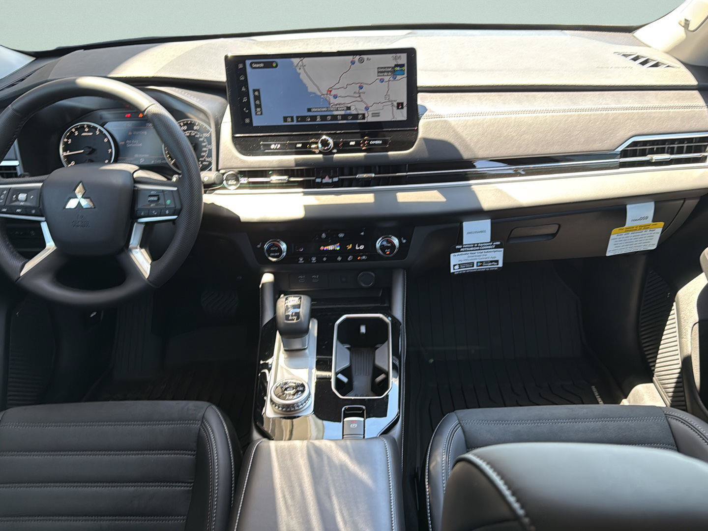 New 2026 Mitsubishi Outlander AWD image 24