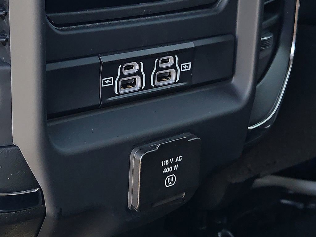 Used 2026 RAM 2500 Laramie w/ Night Edition AWD/4WD image 19