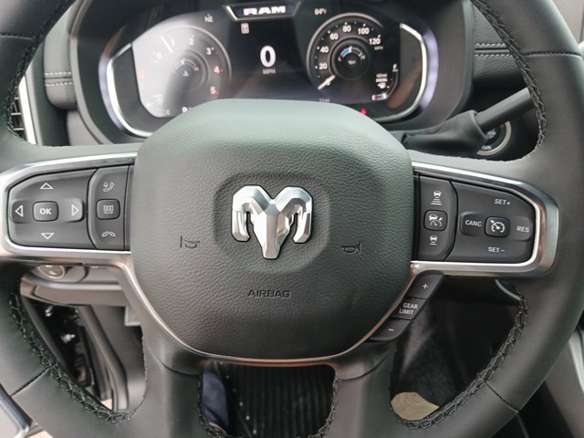 New 2026 RAM 5500 4x4 Crew Cab w/ Laramie Trim Package image 47