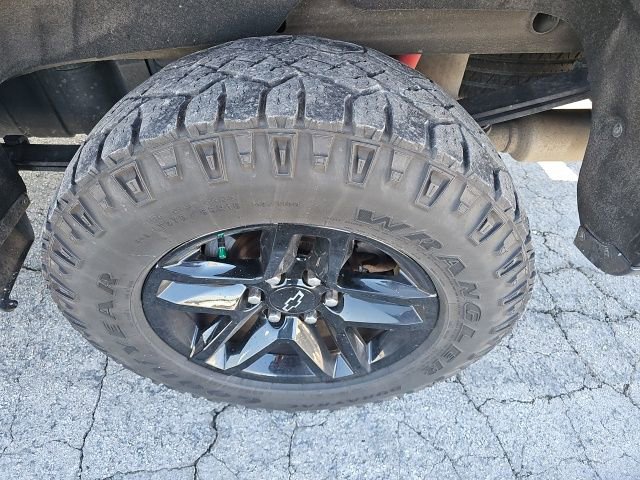Used 2022 Chevrolet Silverado 1500 LT Trail Boss image 32