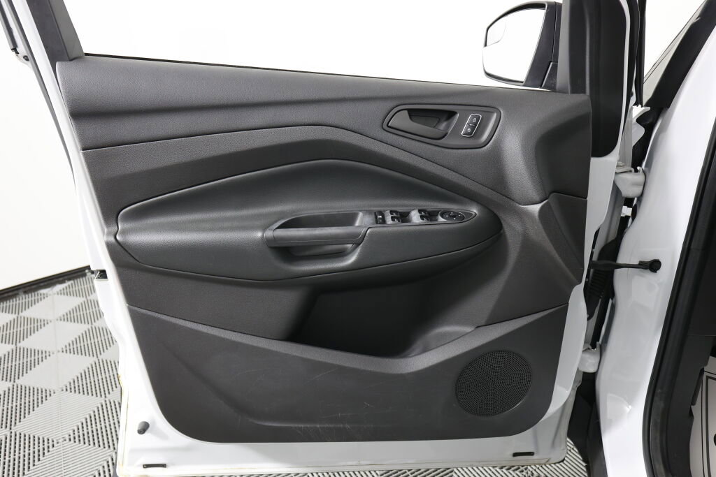 Used 2015 Ford Escape S image 11