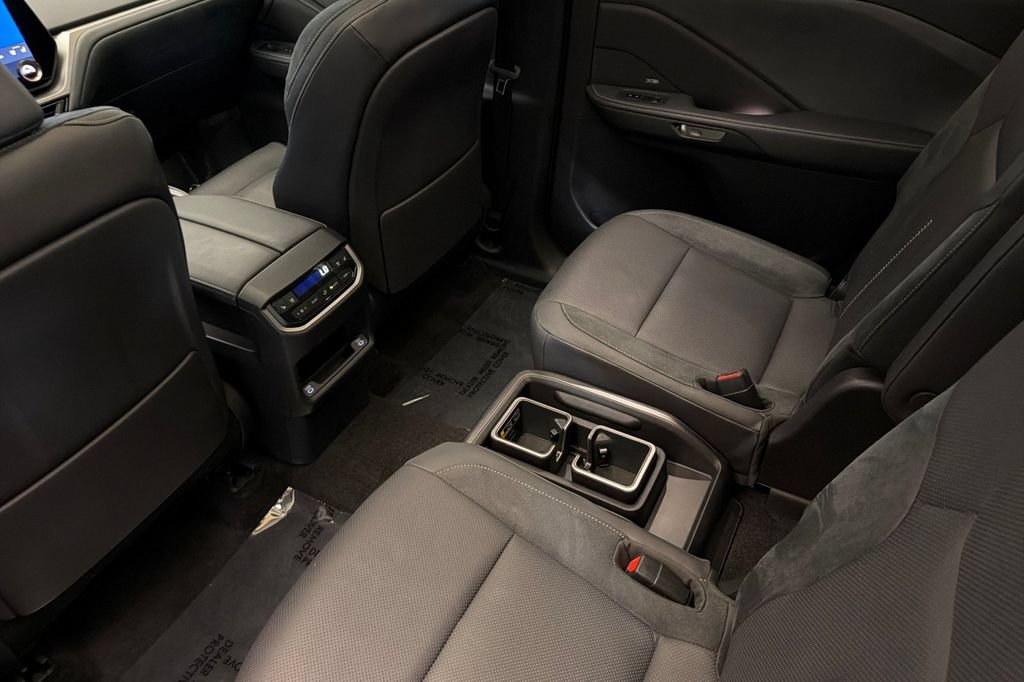Used 2025 Lexus TX 350 AWD w/ Technology Package image 12
