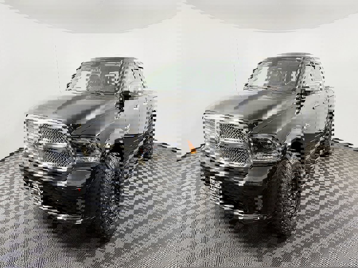 Used 2015 RAM 1500 Laramie Limited image 3