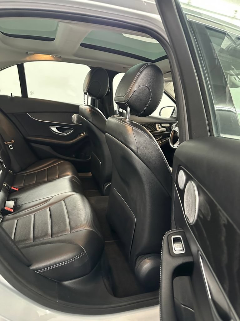 Used 2016 Mercedes-Benz C 300 4MATIC Sedan image 30
