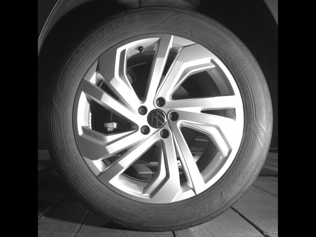 Certified 2023 Volkswagen Atlas SE AWD/4WD image 14