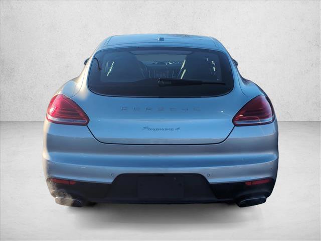 Used 2016 Porsche Panamera 4 Edition image 5