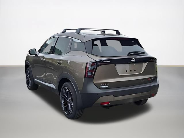 New 2026 Nissan Kicks SR w/ Cold Weather Package AWD/4WD image 4