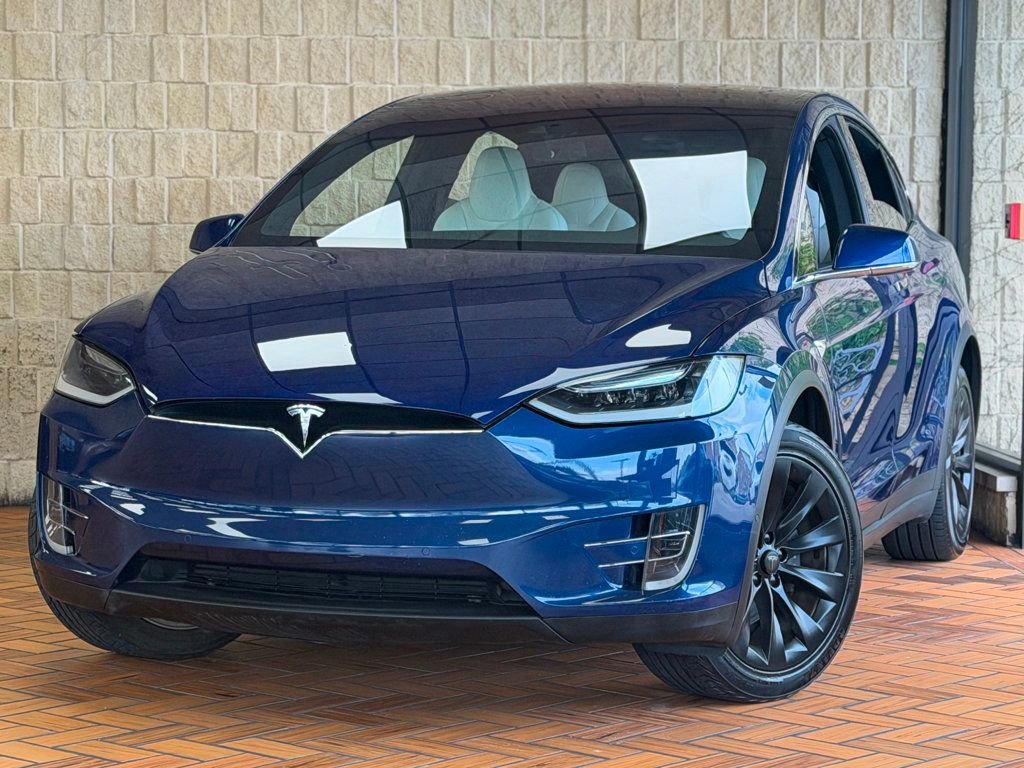 Used 2016 Tesla Model X 90D AWD/4WD image 3