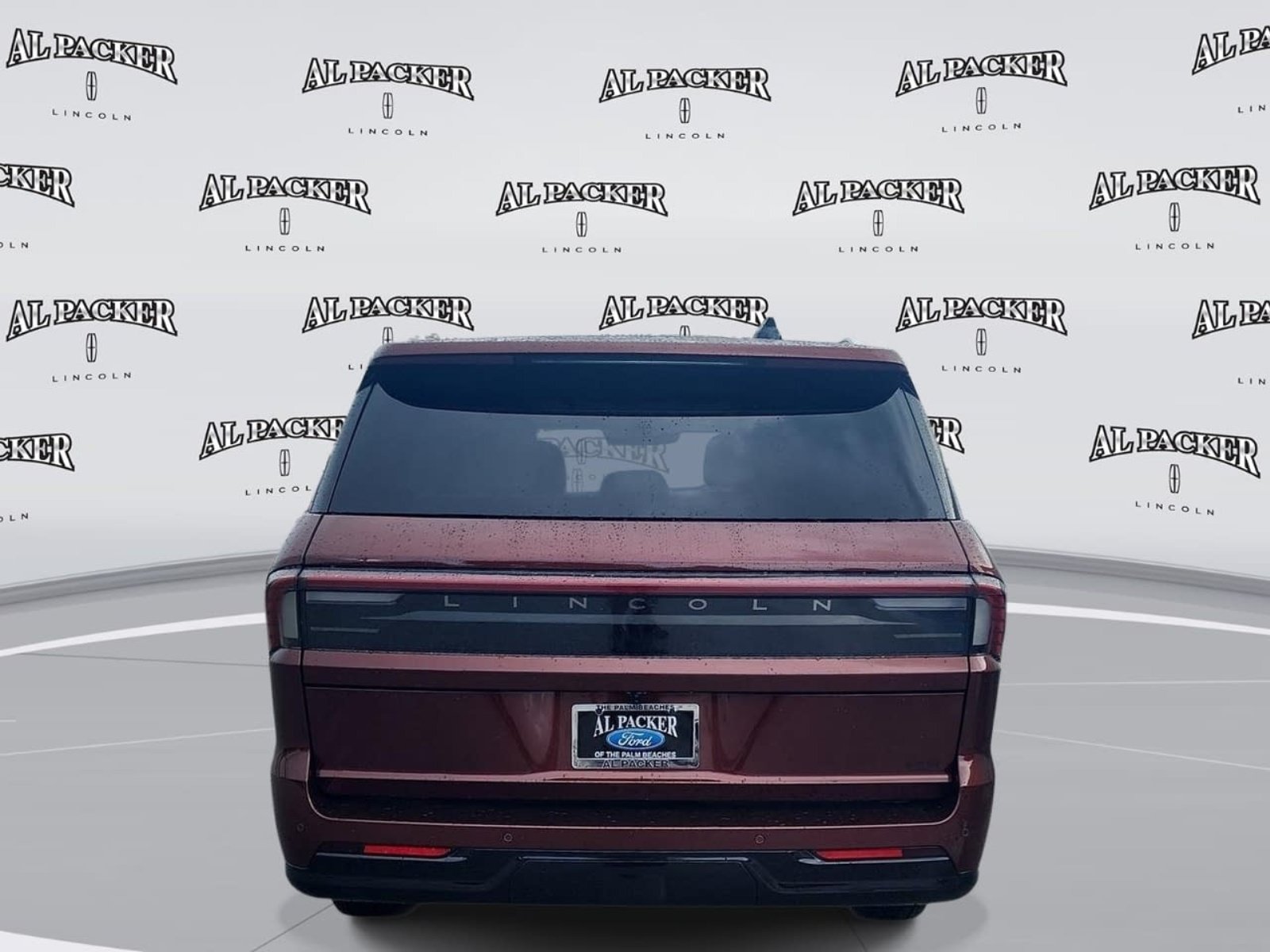 New 2027 Lincoln Navigator Reserve AWD/4WD image 4