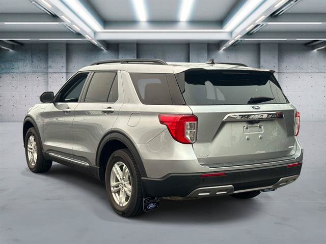 Certified 2023 Ford Explorer XLT w/ Equipment Group 202A AWD/4WD image 28
