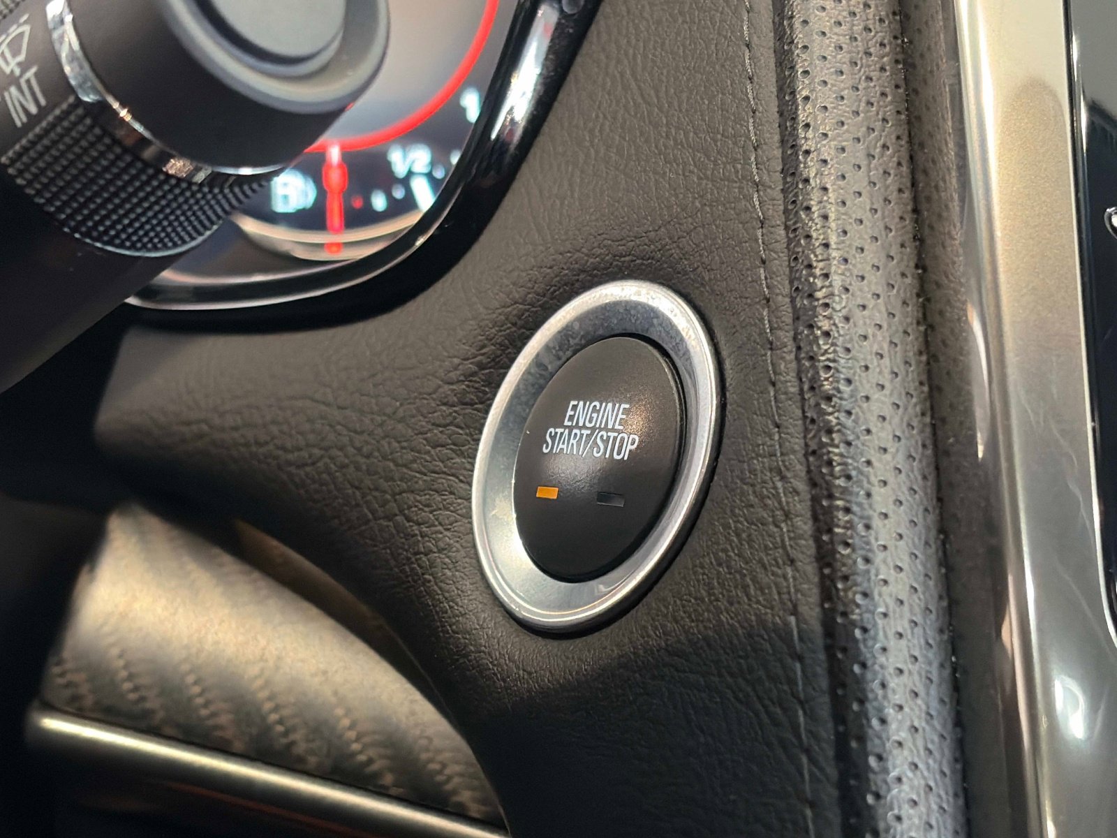 Used 2017 Cadillac CTS V w/ Carbon Black Package image 6