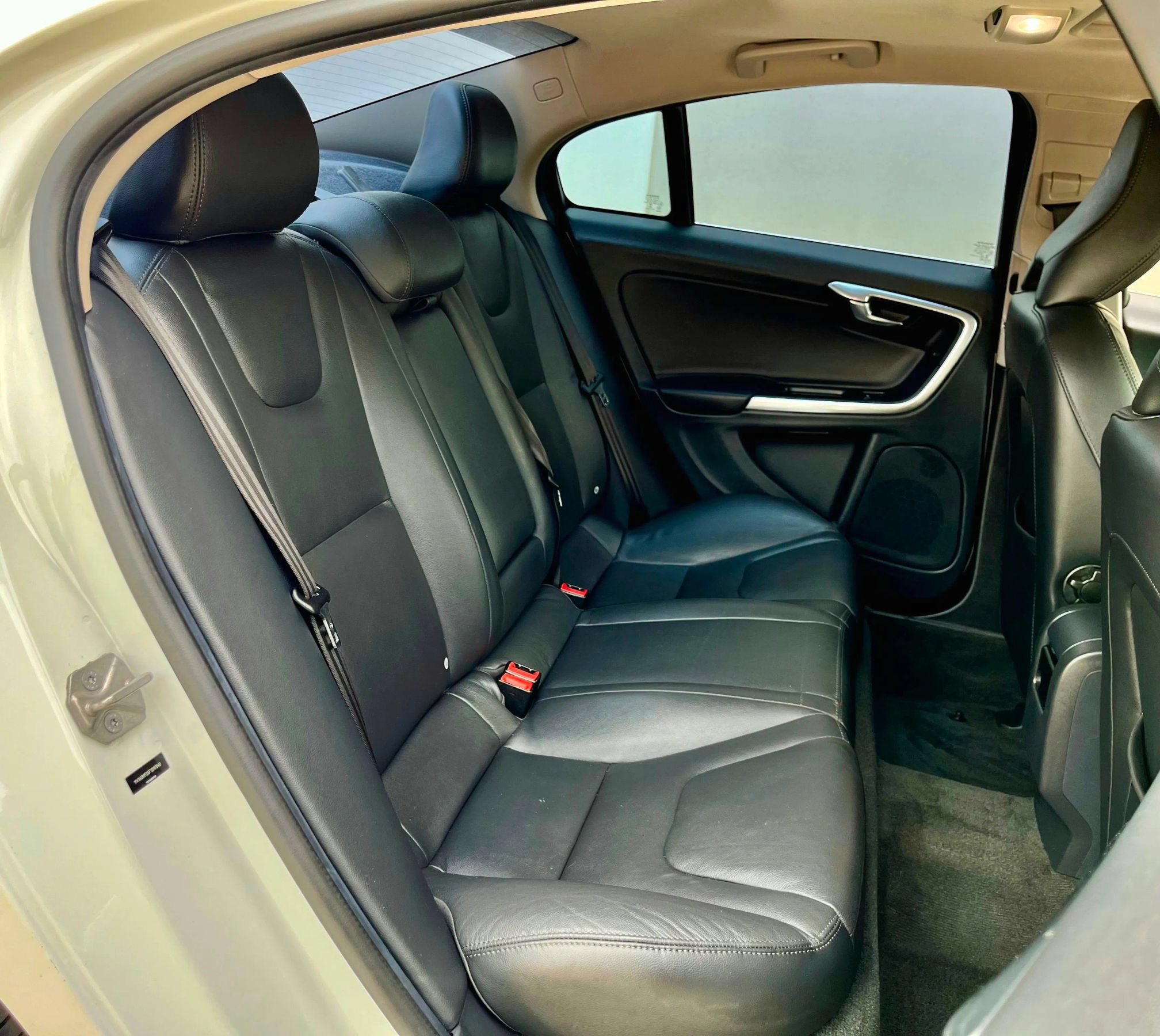 Used 2015 Volvo S60 T5 Premier Plus FWD image 24