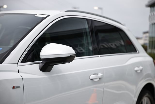 Used 2024 Audi Q3 2.0T Premium Plus AWD/4WD image 11