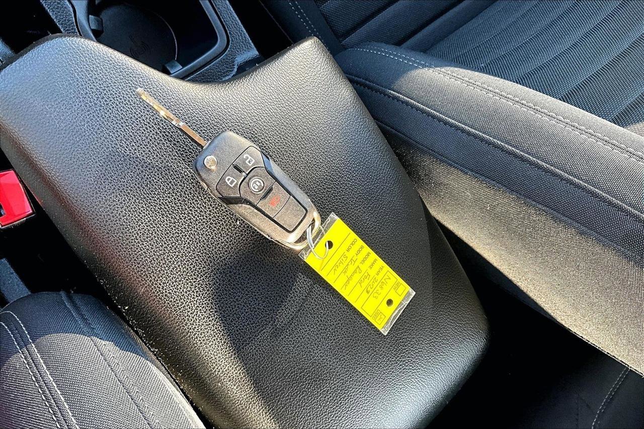 Used 2023 Ford Ranger XLT image 32