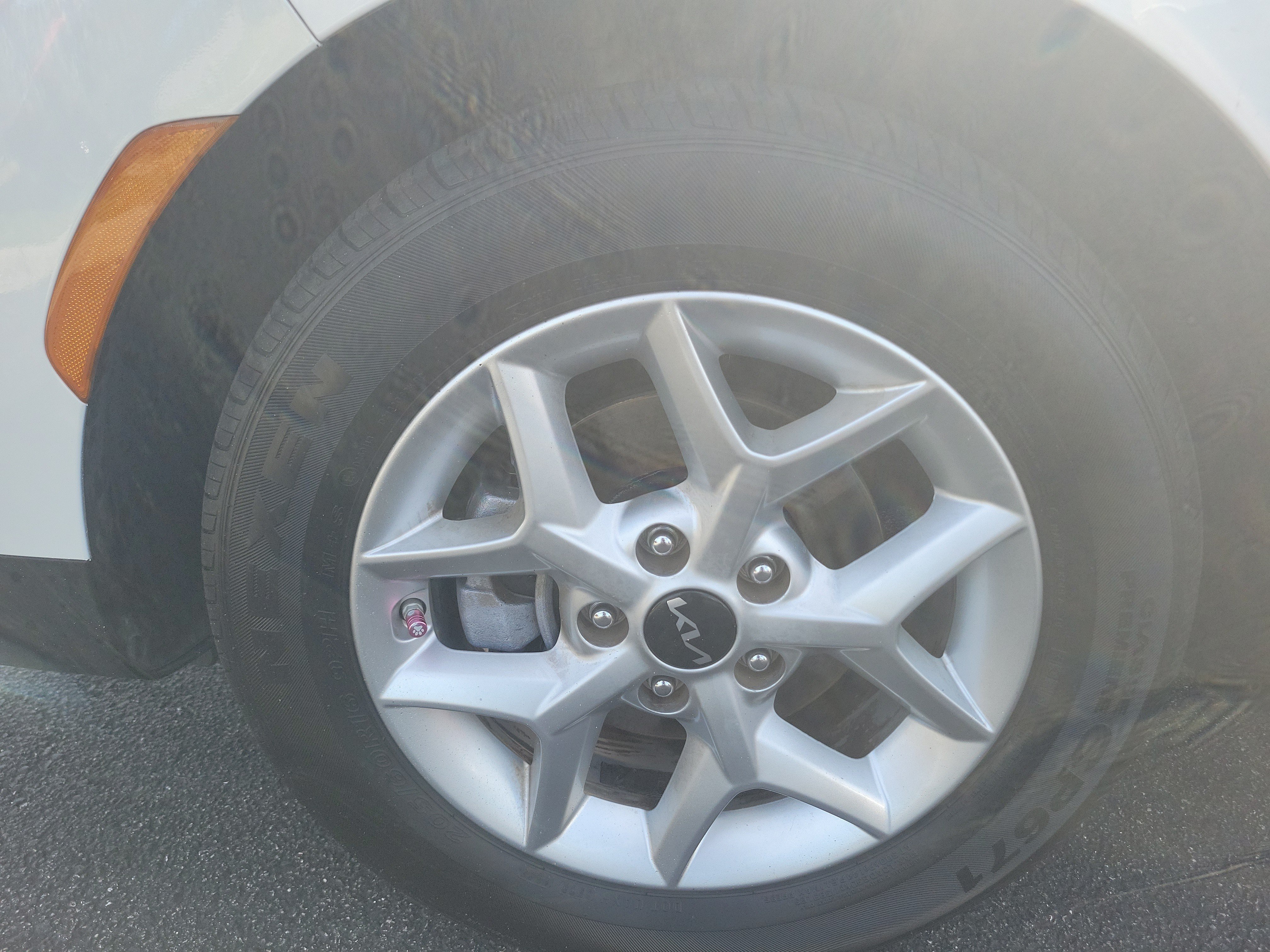 Used 2023 Kia Soul S FWD image 8