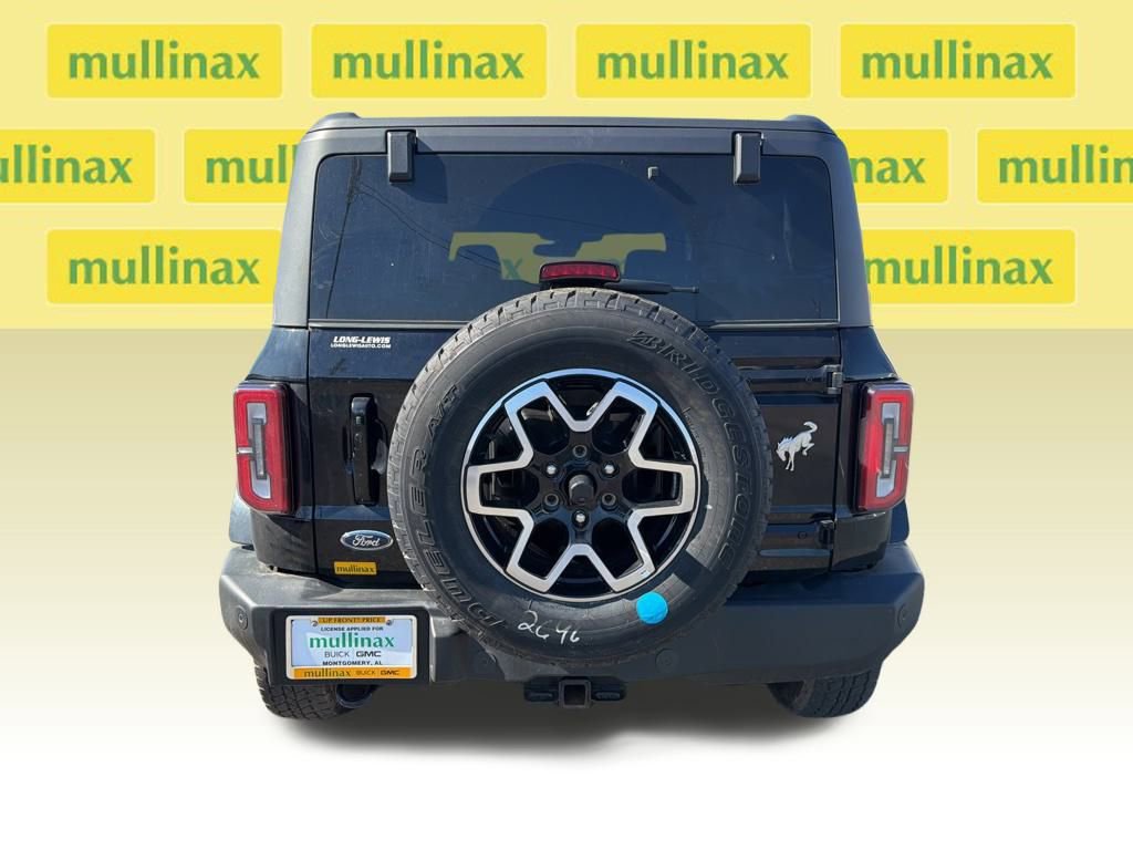 Used 2025 Ford Bronco Outer Banks image 9