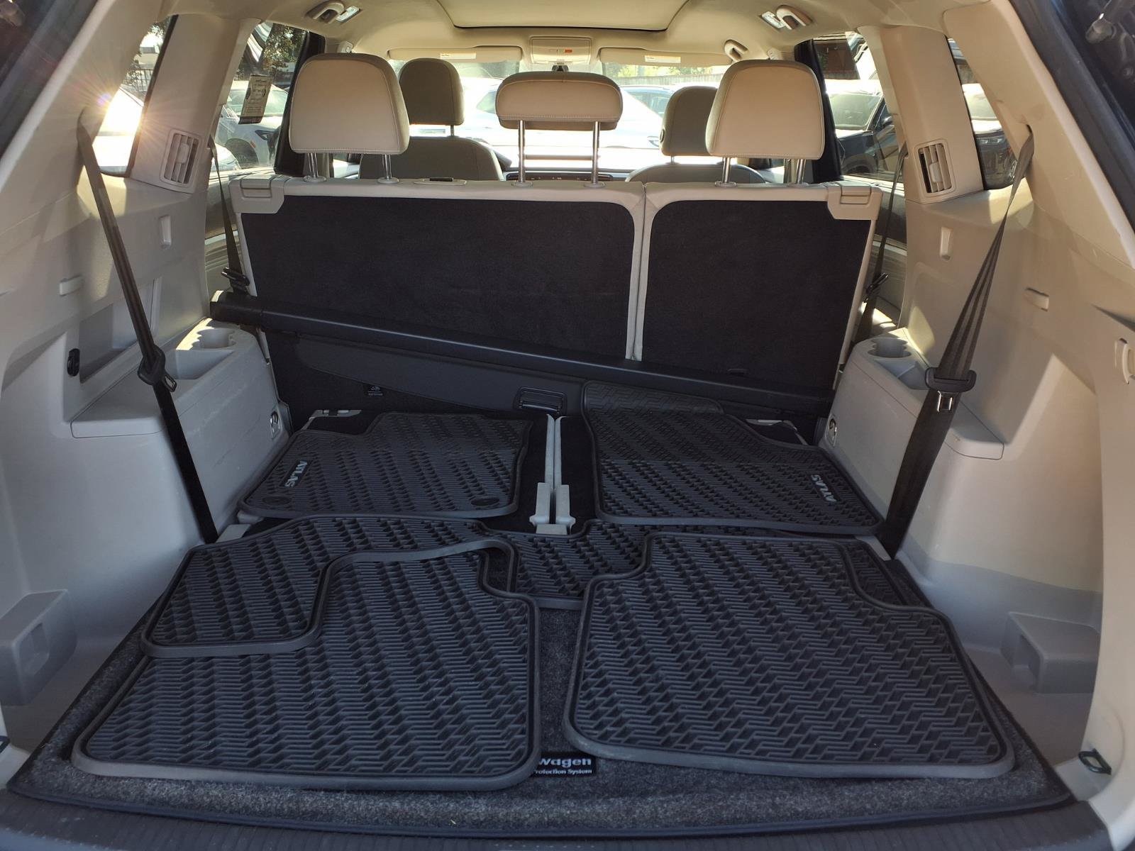 Certified 2022 Volkswagen Atlas SE FWD image 9