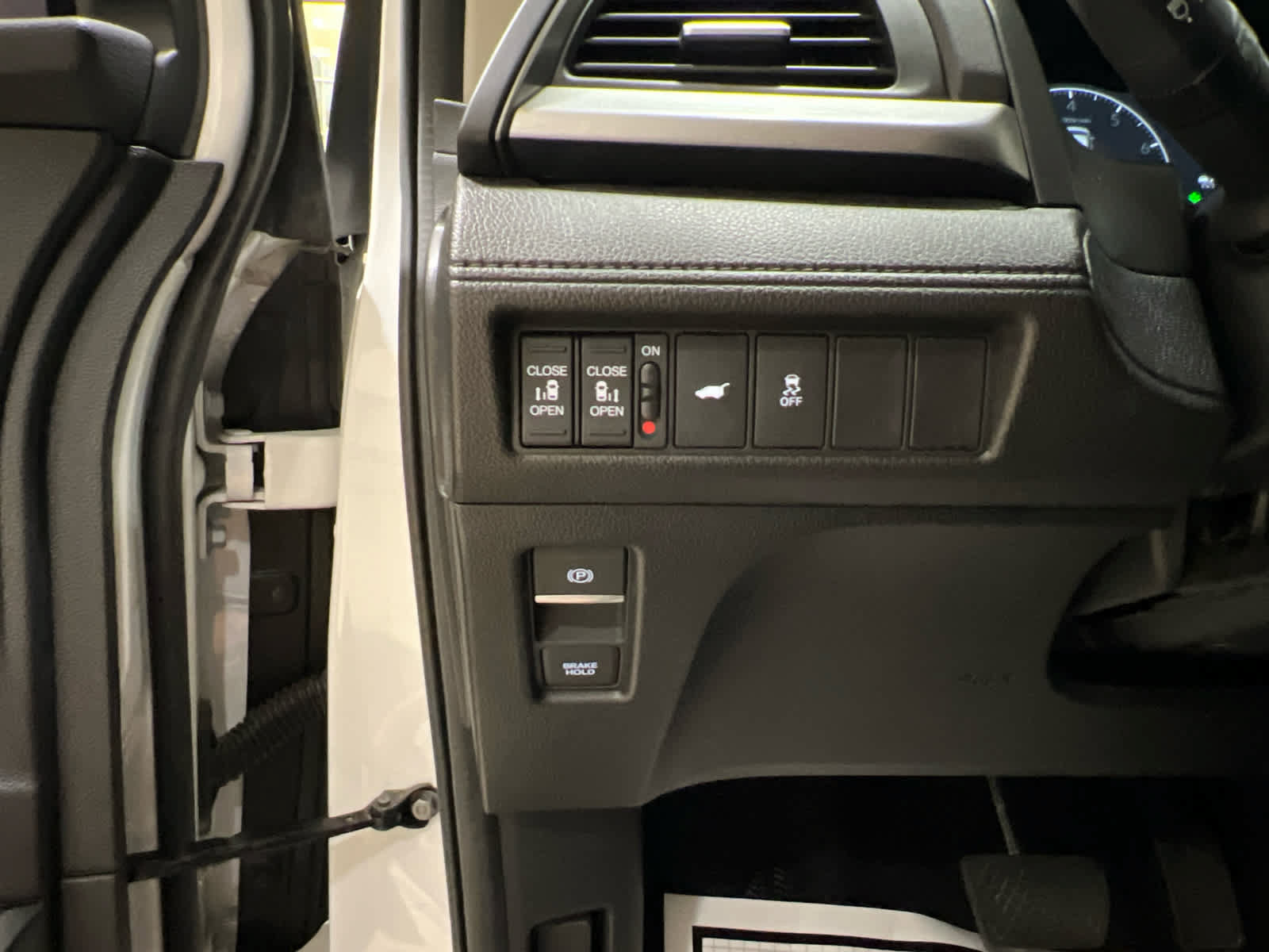 Used 2025 Honda Odyssey EX-L image 19